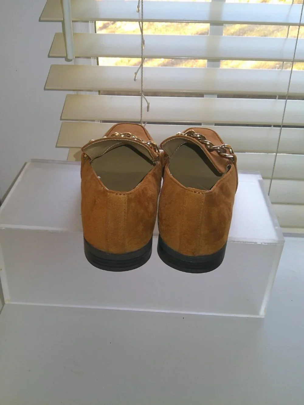Nine West Oriah 2 Loafers 9M Cognac Suede Gold Chain Square Toe Chic